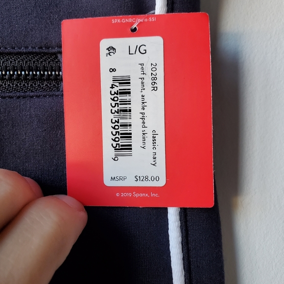 NEW SPANX The Perfect Pant Ankle Piped Skinny in Classic Navy Size Large - Picture 9 of 12